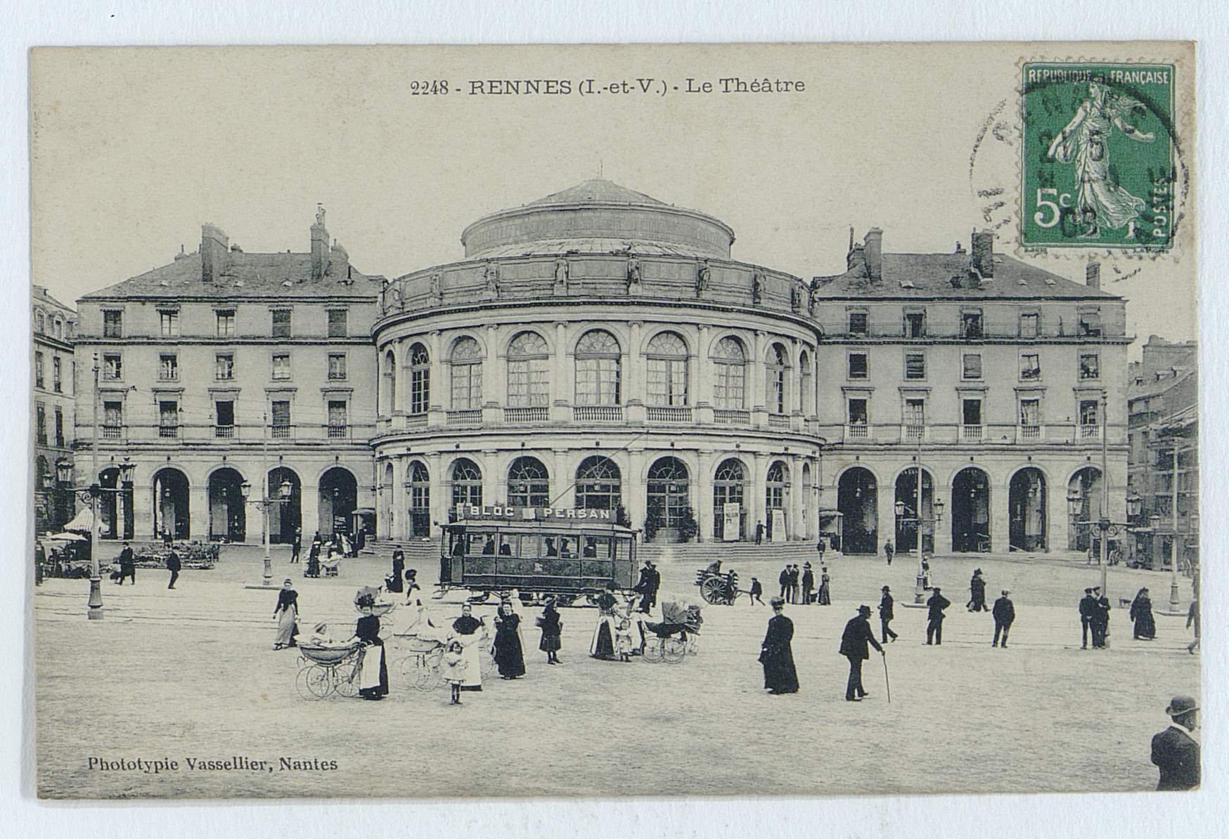 carte postale © Archives de Rennes