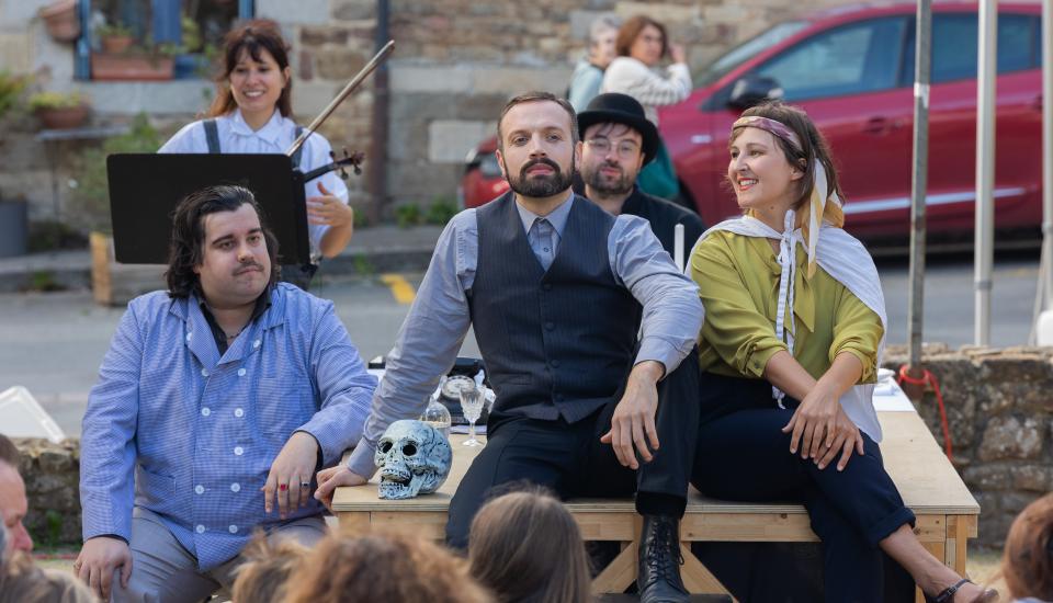 Les 5 membres de Lyrisme de rue